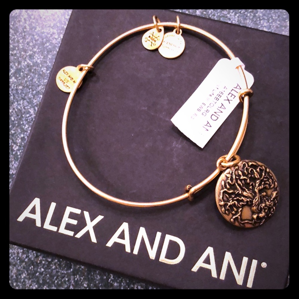 Tree of Life Expandable Bangle Rafaelian Gold